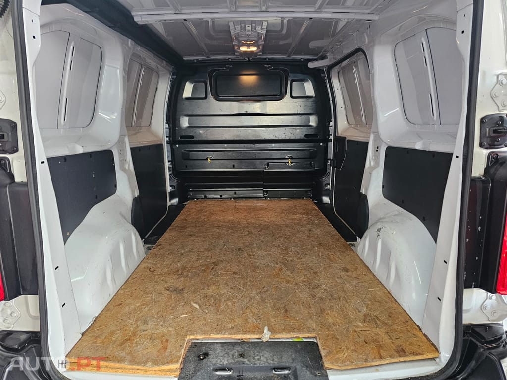 Opel Vivaro 1.5 CDTi L1H1 Essentia