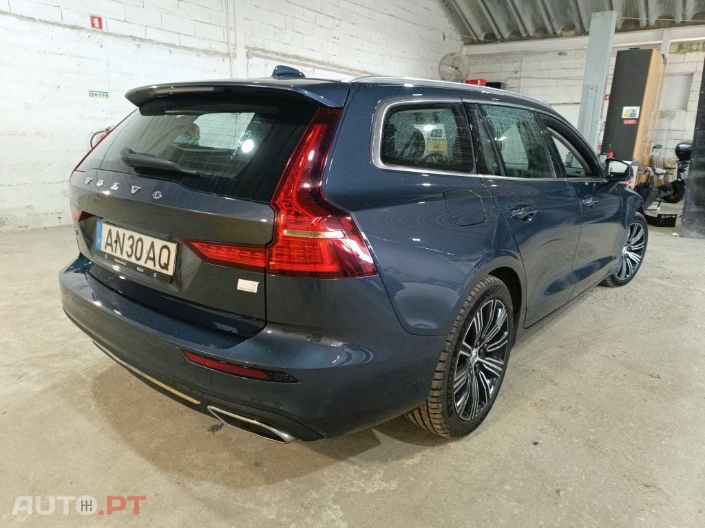 Volvo V60 2.0 T6 AWD TE Inscription Expression