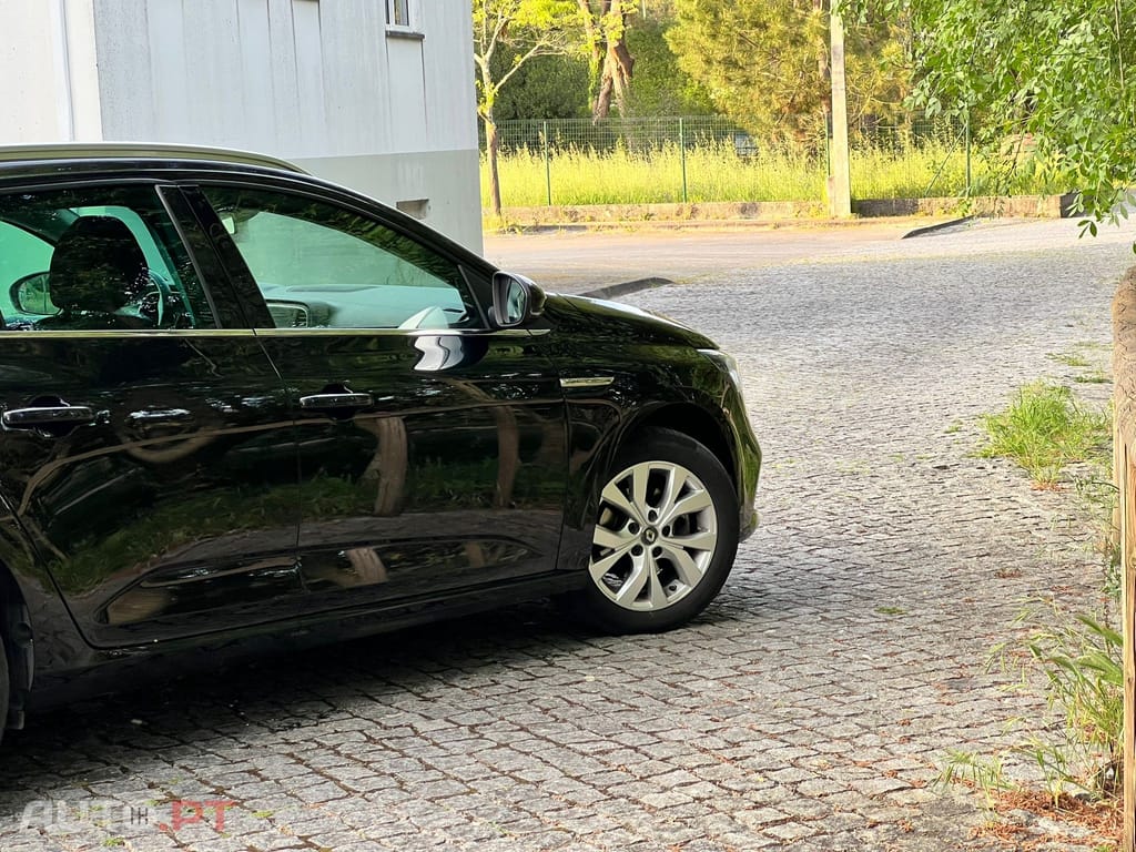 Renault Mégane Sport Tourer 1.3 TCe Limited
