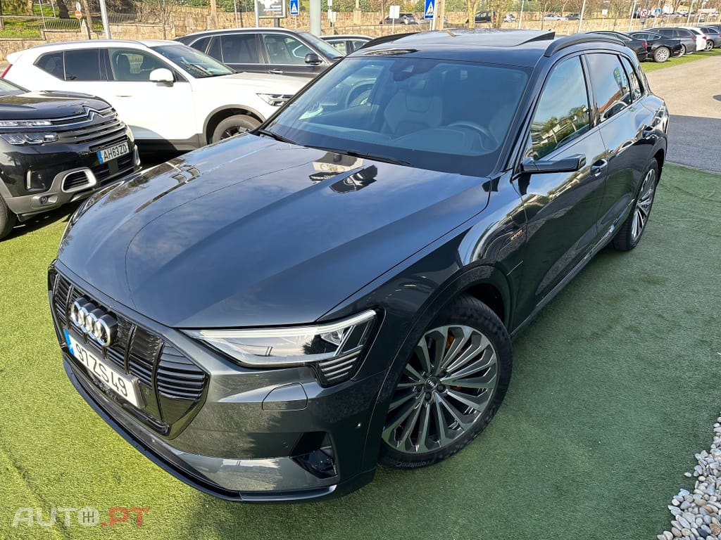 Audi E-Tron 55 quattro S line