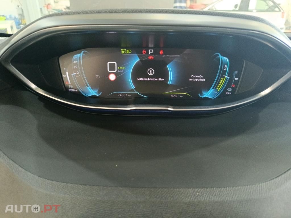 Peugeot 3008 1.6 Hybrid Allure Pack e-EAT8