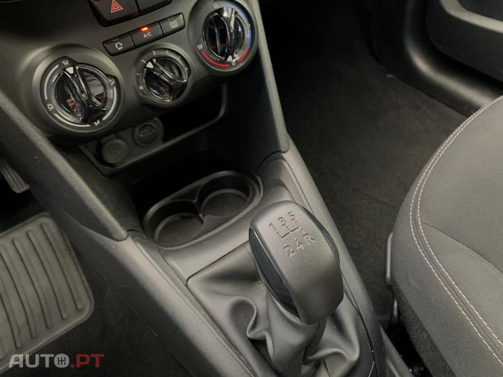 Peugeot 208 1.5 BlueHDi Active