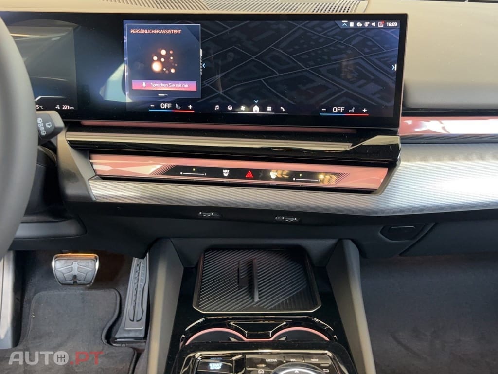 BMW i5 Touring eDrive40 Pack Desportivo M