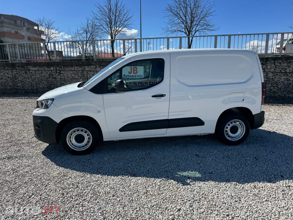 Peugeot Partner 1.5 BlueHDi Pro Standard Plus