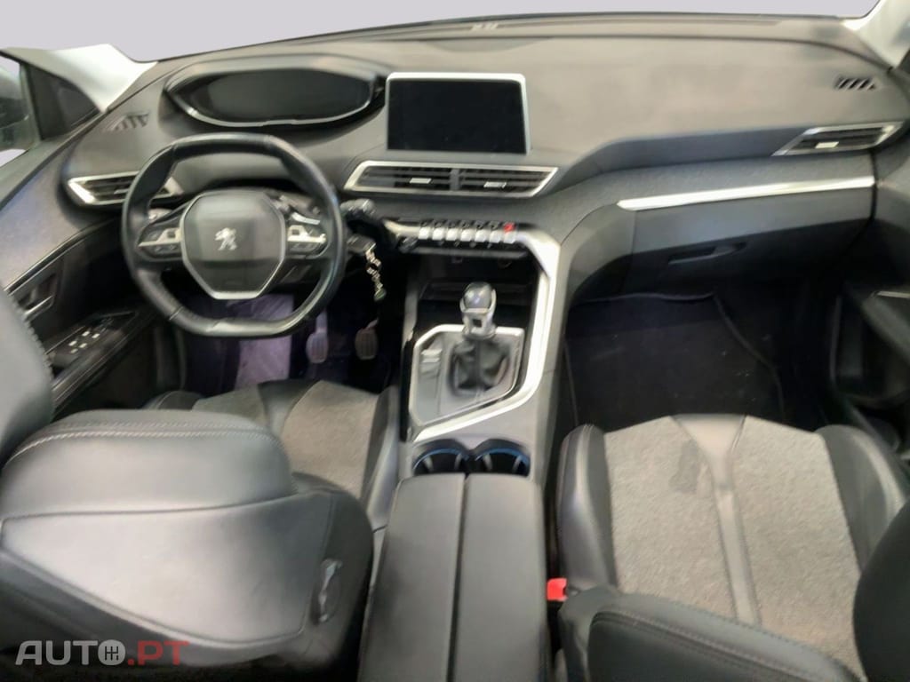 Peugeot 3008 1.2 PureTech Allure