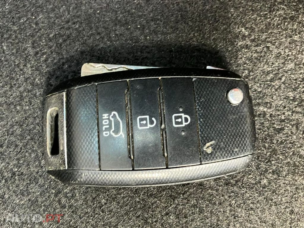 Kia Carens 1.7 CRDi ISG TX