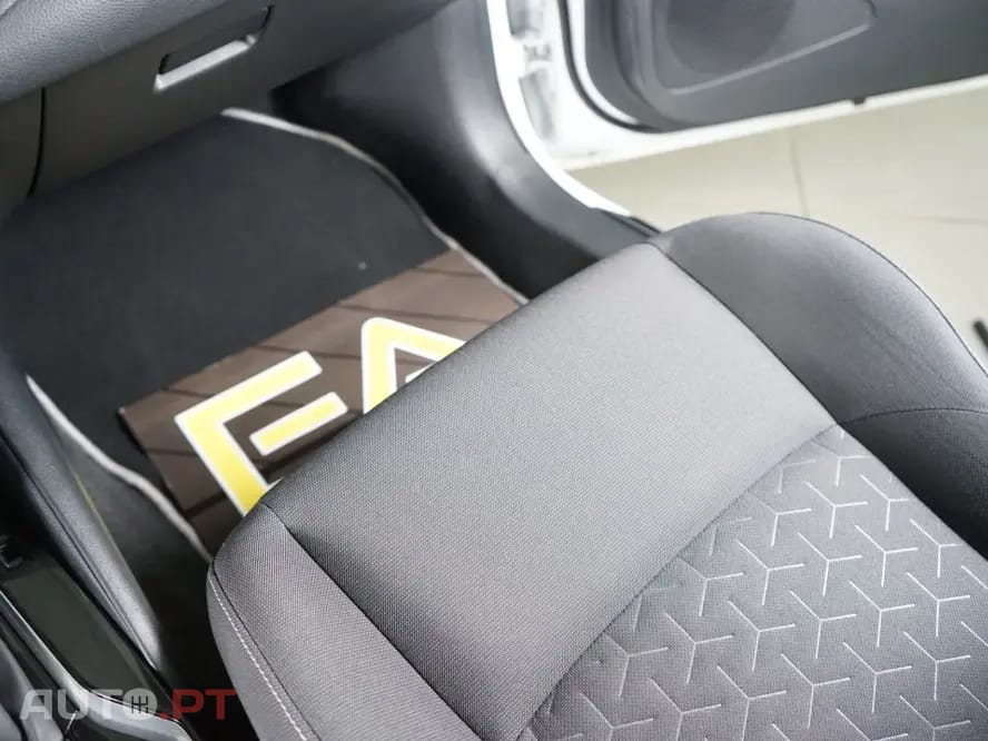 Toyota Corolla 1.8 Hybrid Active