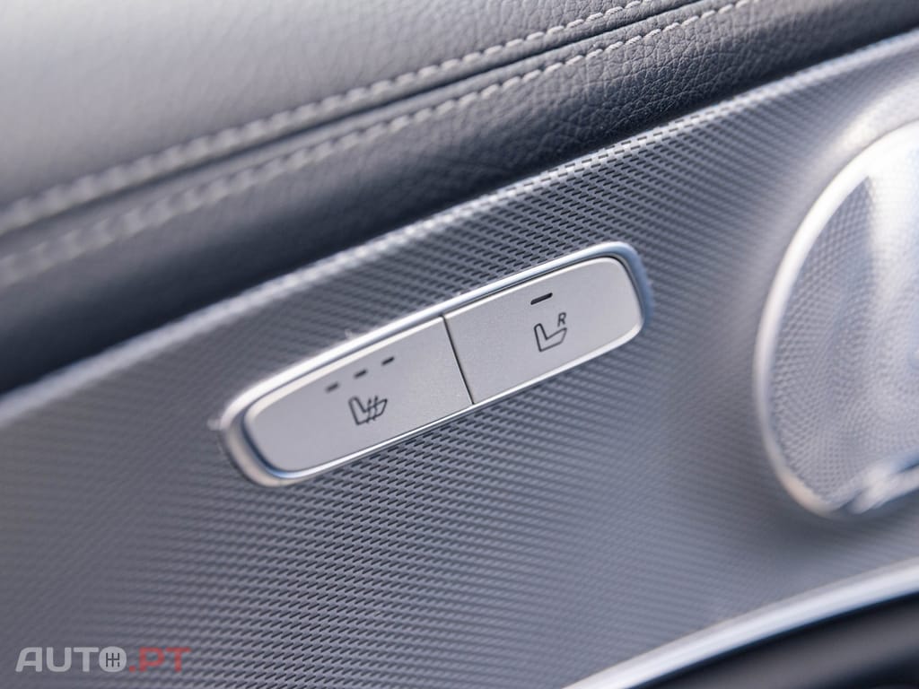 Mercedes-Benz E 220 D AMG