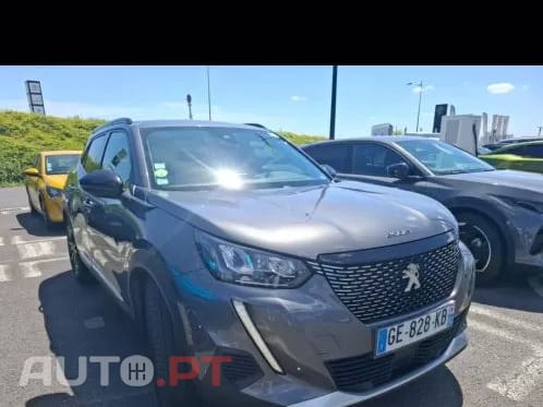 Peugeot 2008 1.5 BlueHDi Allure Pack EAT8