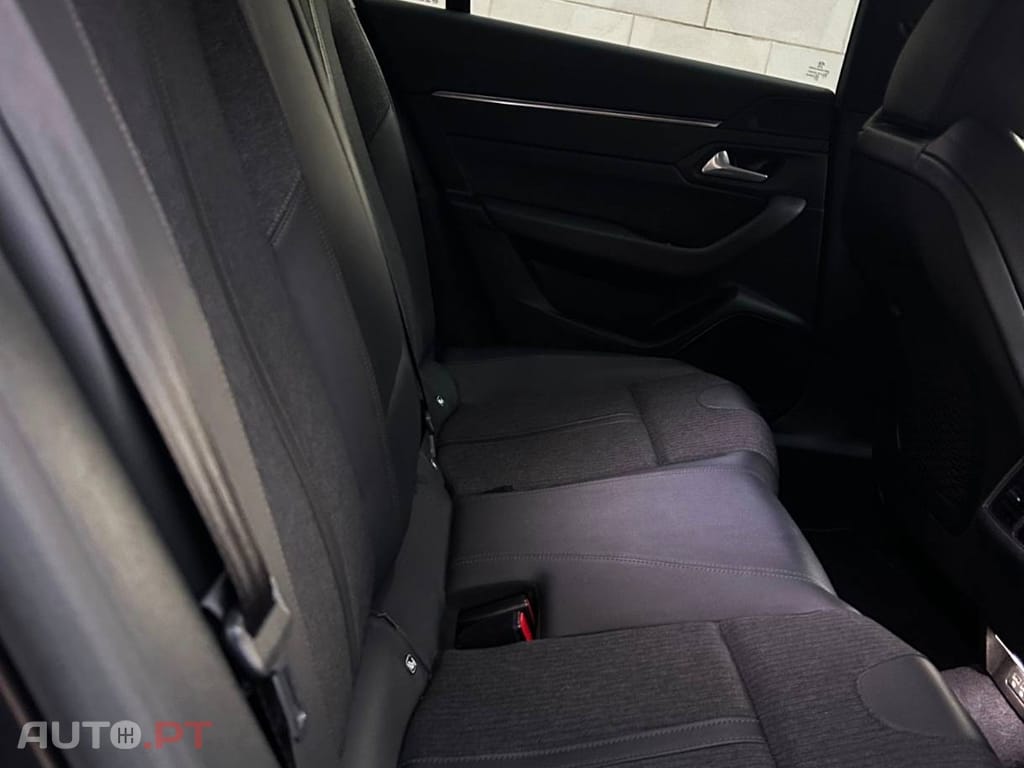 Peugeot 508 Allure Pack e-EAT8