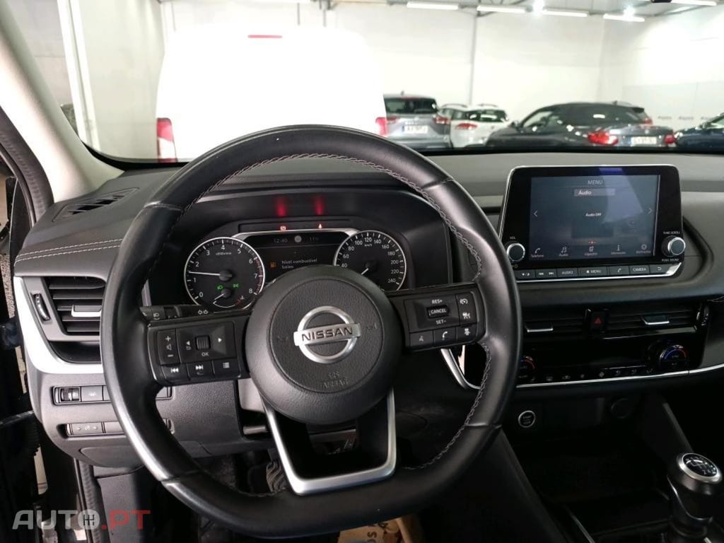 Nissan Qashqai 1.3 DIG-T N-Connecta 