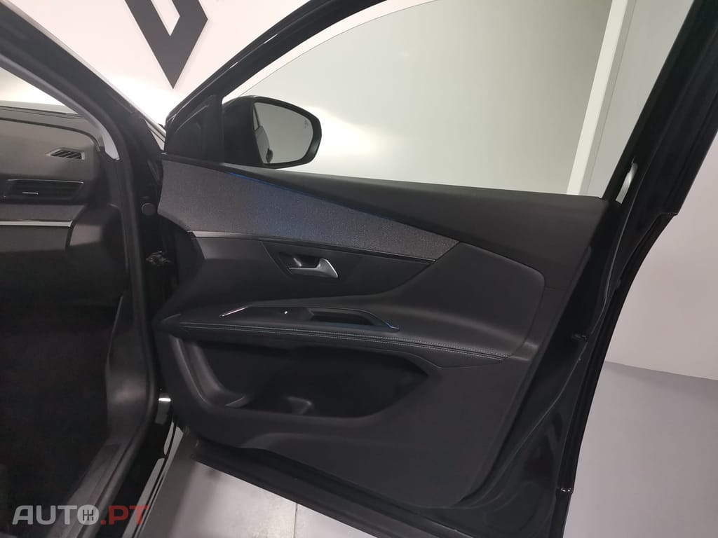 Peugeot 5008 1.2 PureTech Allure Pack