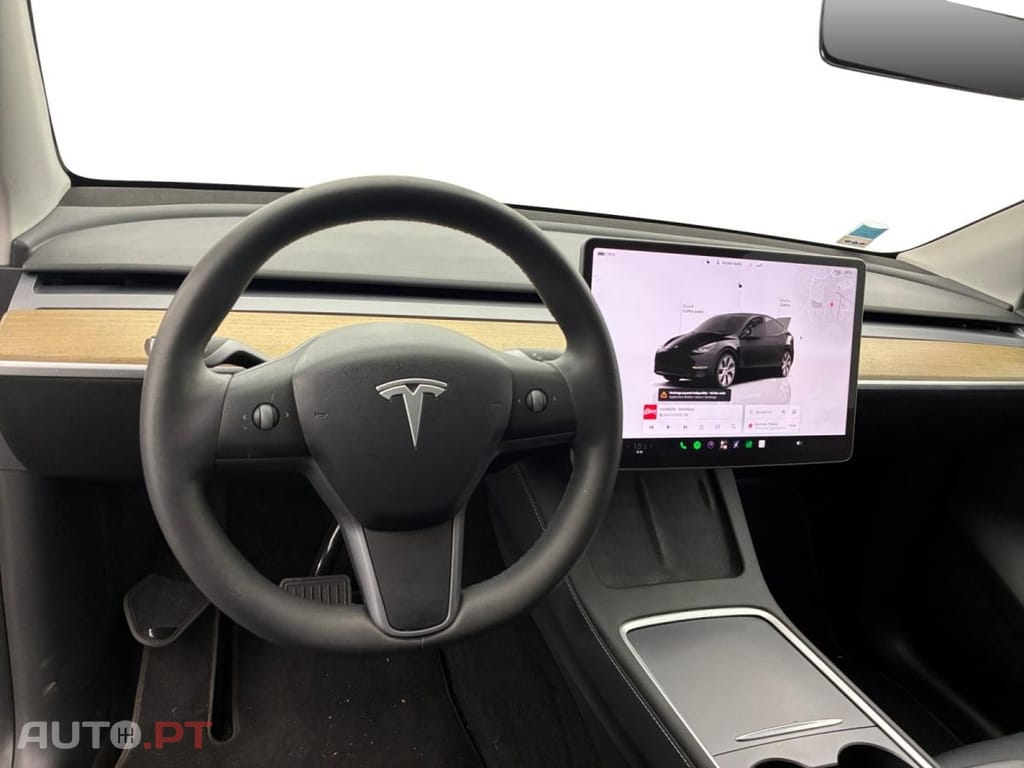 Tesla Model Y Long Range Dual Motor AWD