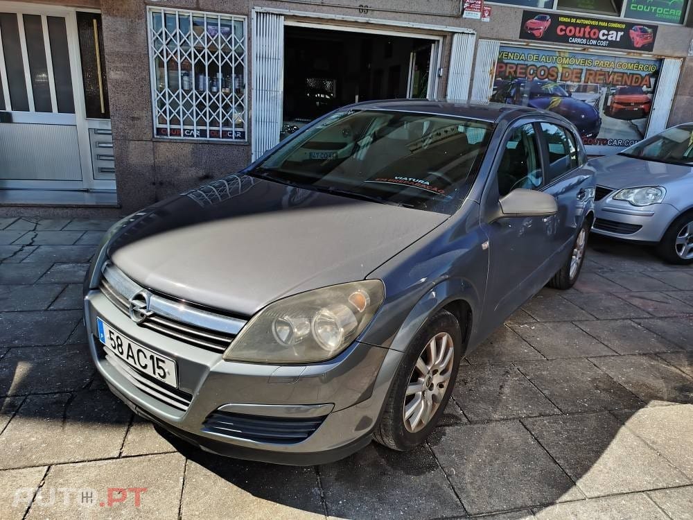 Opel Astra 1.3 CDTi Elegance
