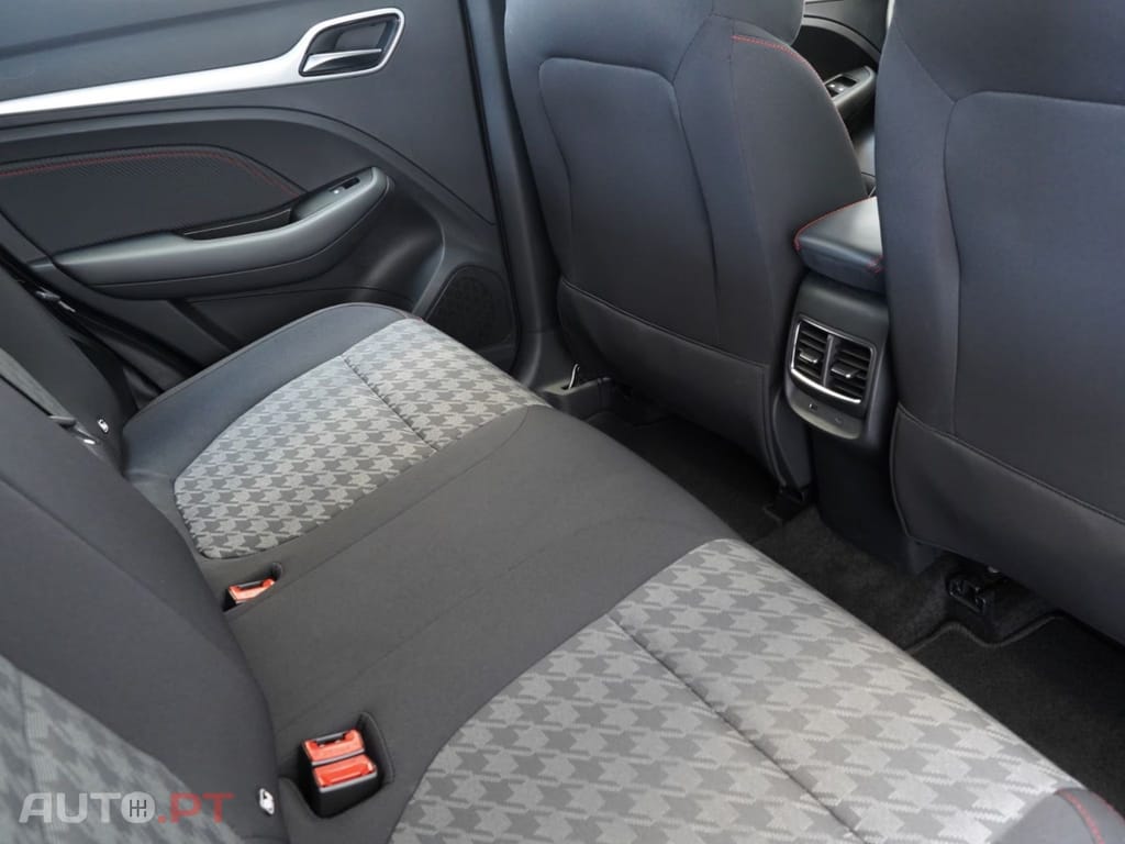 MG ZS EV Standard Range Comfort I.V.A DEDUTIVEL