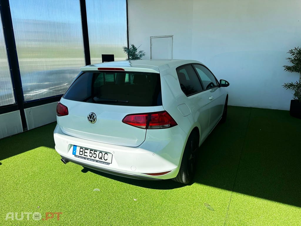 Volkswagen Golf VII