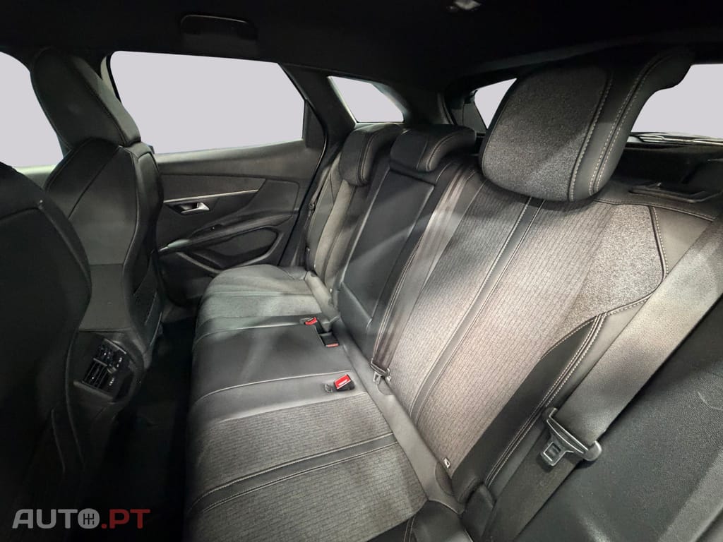 Peugeot 3008 1.5 GTLINE EAT8