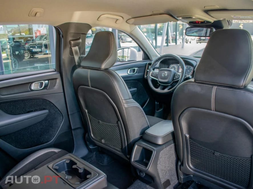Volvo XC40 2.0 D3 Momentum