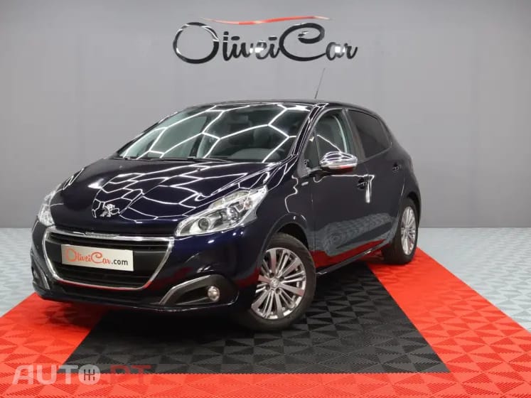 Peugeot 208 1.2 PureTech Style — fotografia 5
