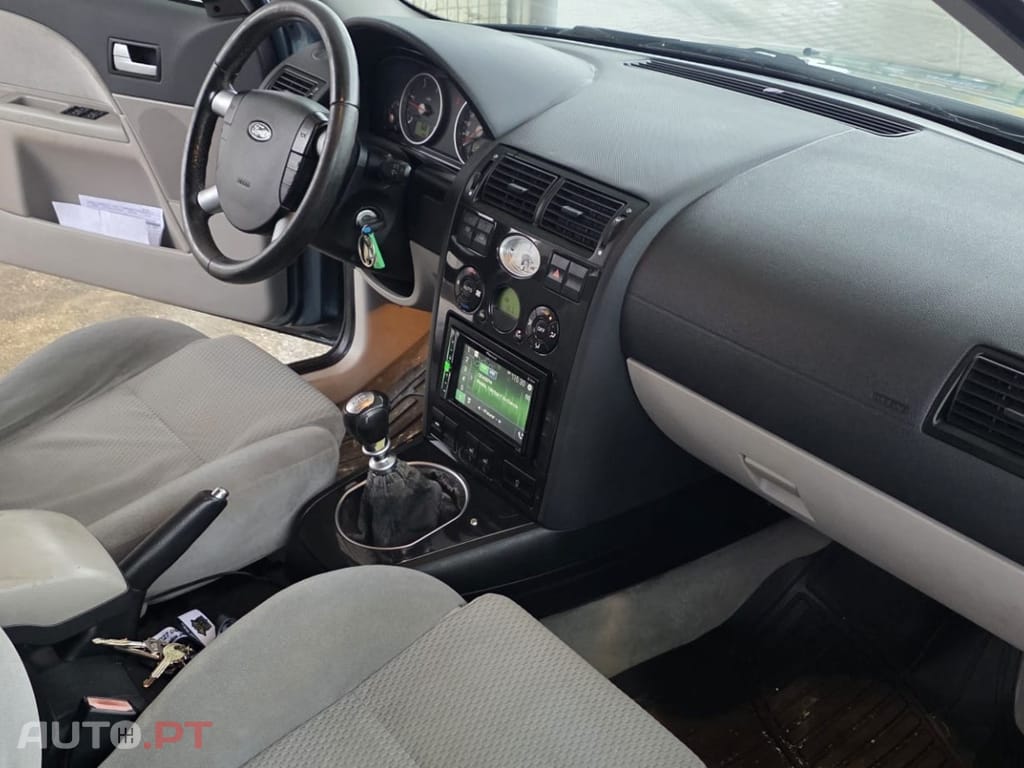 Ford Mondeo SW 2.0 TDCi Ghia Exec D
