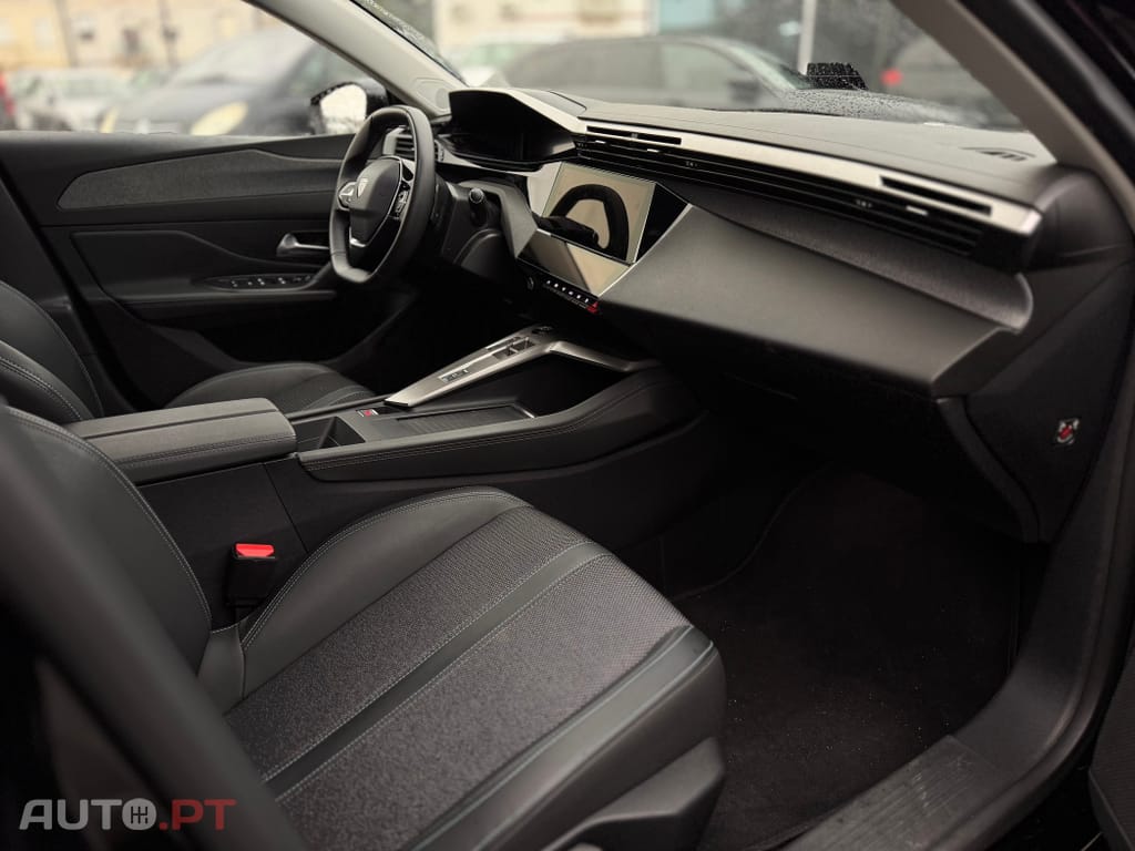 Peugeot 308 1.5 BlueHDi Allure Pack EAT8