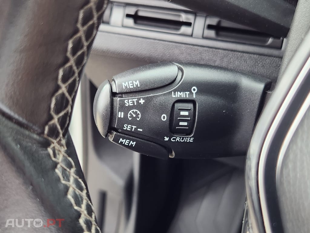 Peugeot 3008 1.6 BlueHDi Allure
