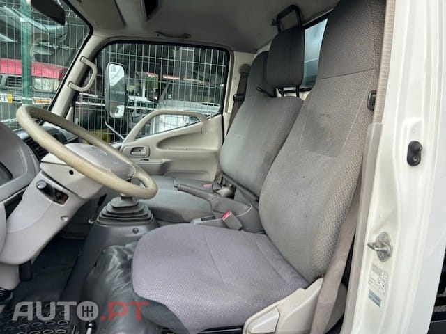 Toyota Dyna M 3.0D-4D Báscula nova