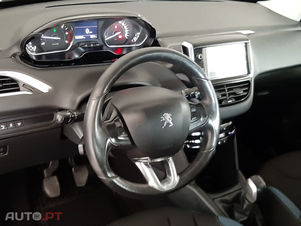 Peugeot 208 Allure 1.6 E-HDI 92 CV