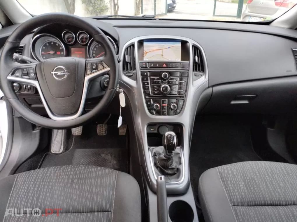 Opel Astra 1.4 T Selection GPL