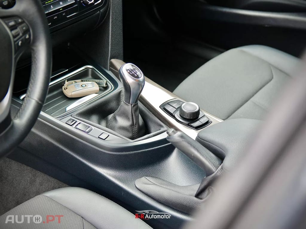 BMW 320 d EfficientDynamics Line Modern