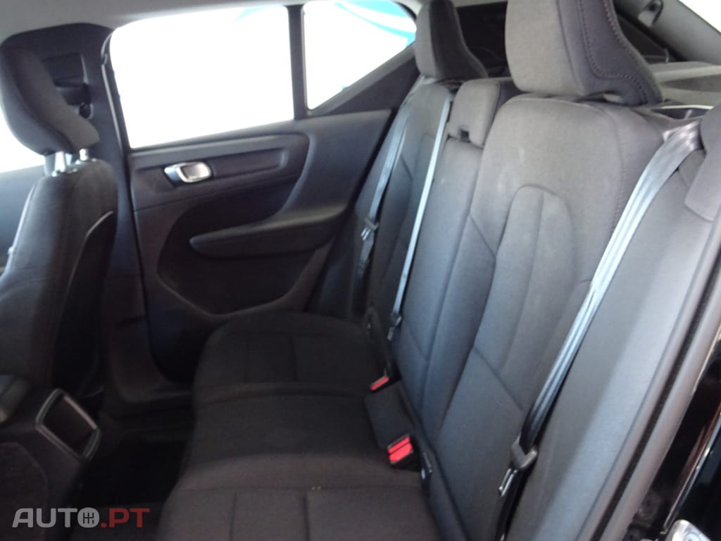 Volvo XC40 2.0 D3 Momentum