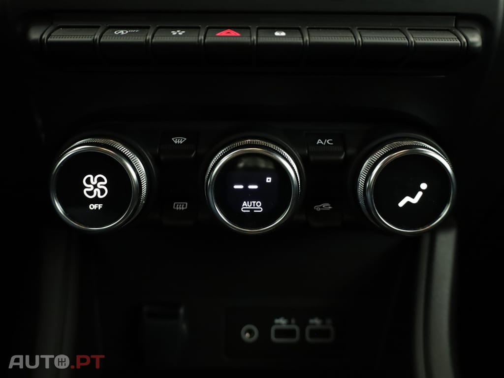 Renault Captur 1.0 TCe Techno Bi-Fuel