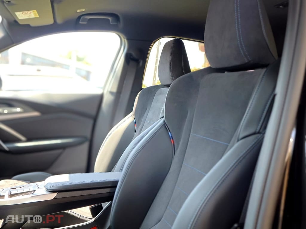 BMW iX2 eDrive20 Pack Desportivo M — fotografia 17