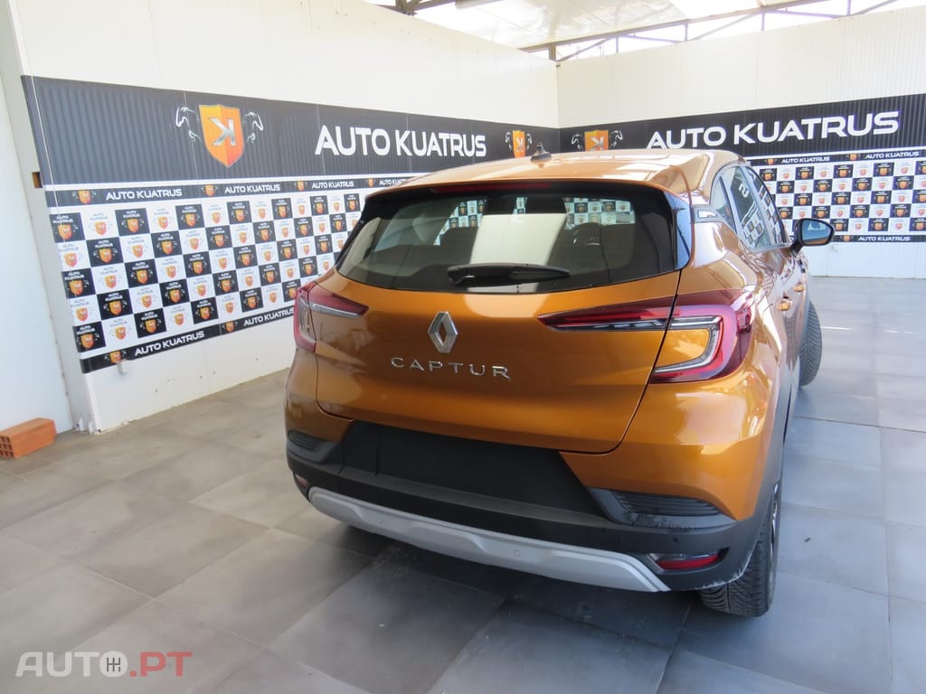 Renault Captur 1.0 TCe Intens