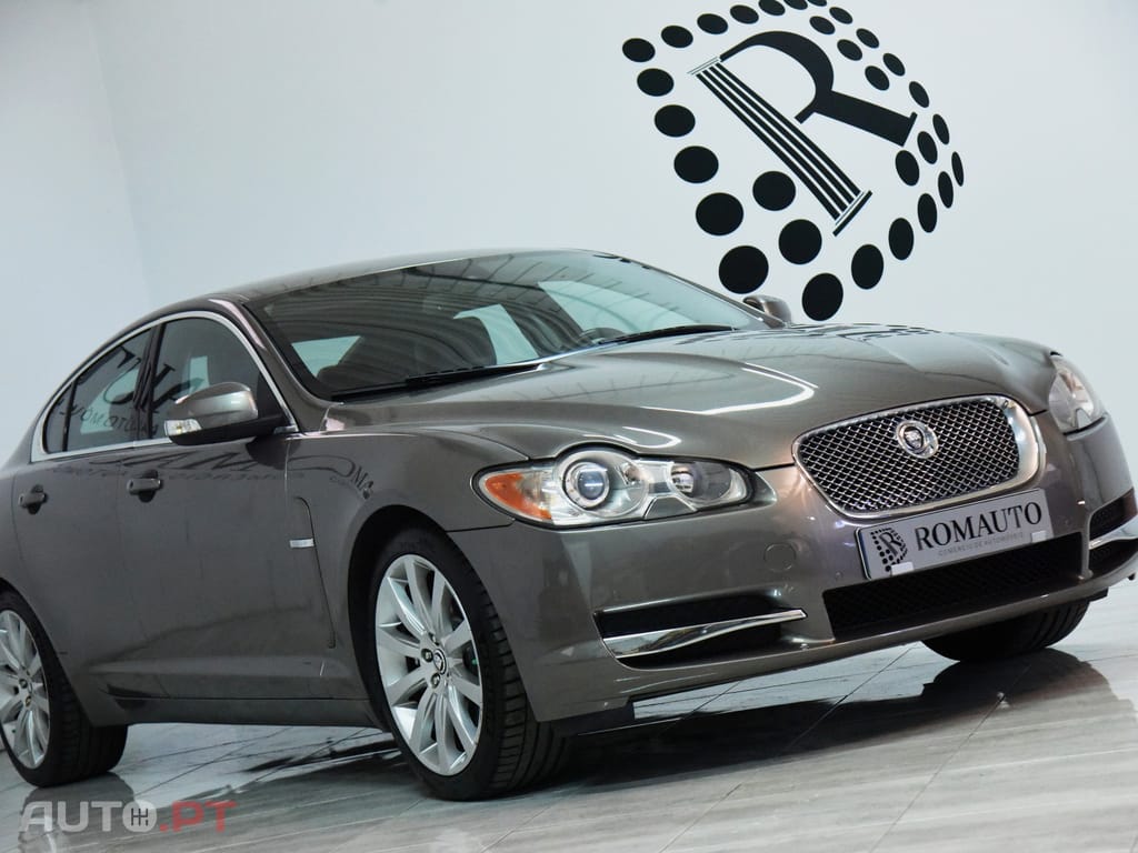 Jaguar XF 2.7 D V6 Luxury
