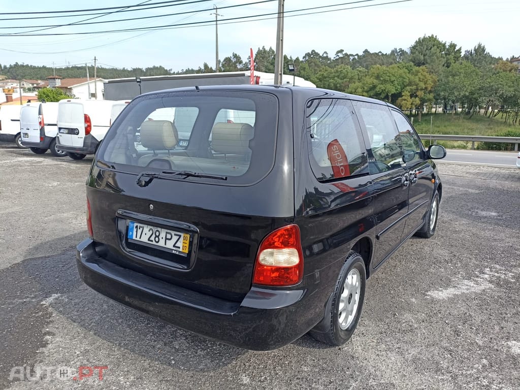 Kia Carnival 2.9 CRDI 7 Lug