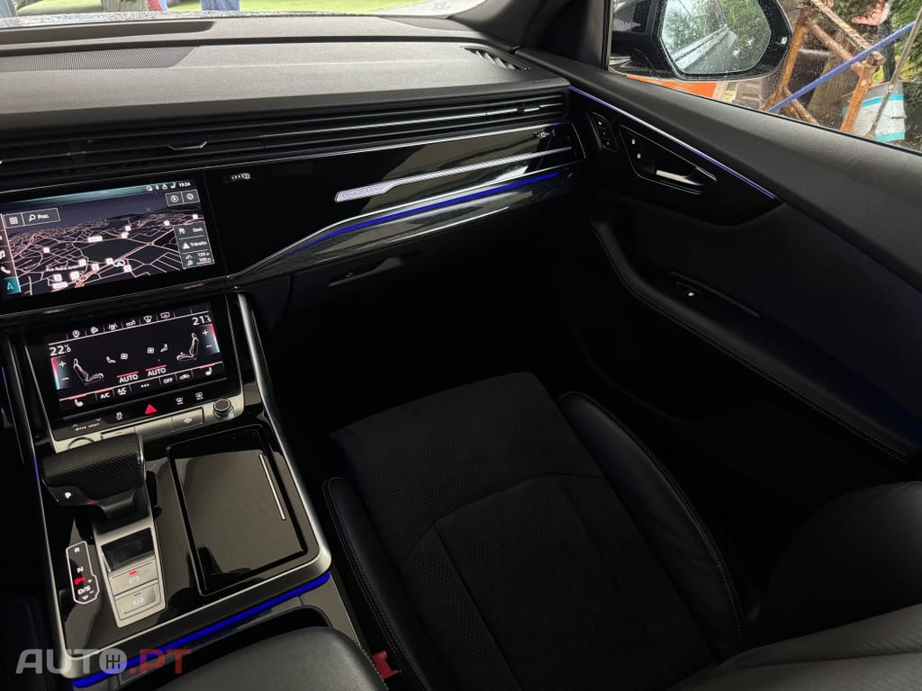 Audi Q8 50 TDI quattro Tiptronic