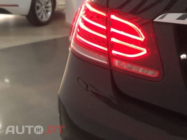 Mercedes-Benz E 250 BlueTEC Auto