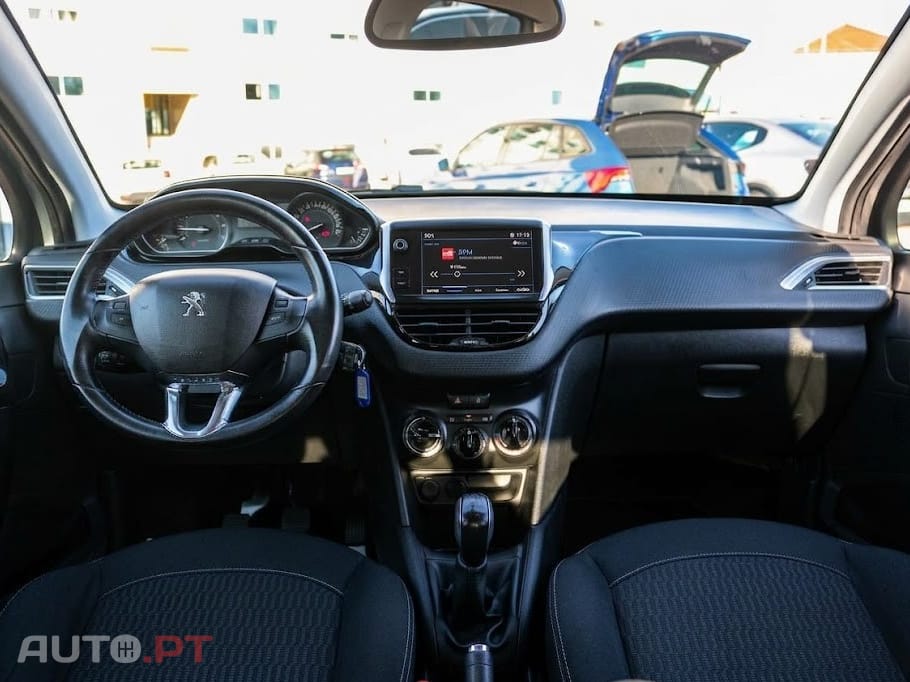 Peugeot 208 1.2 PureTech Style