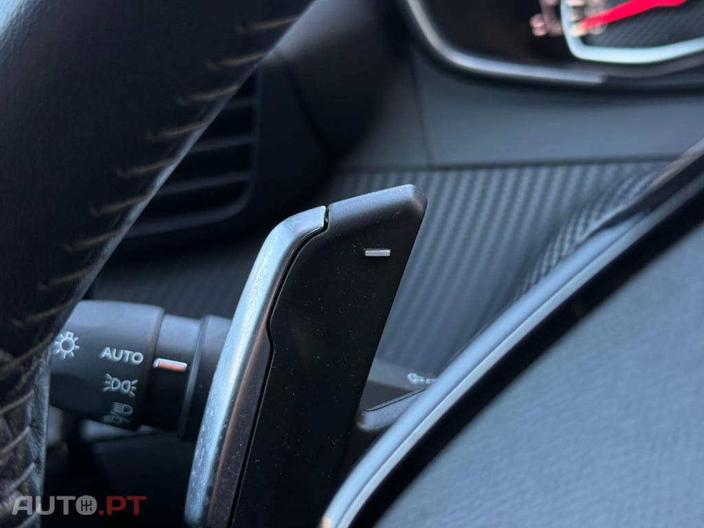 Peugeot 208 1.2 PureTech Allure Pack EAT8