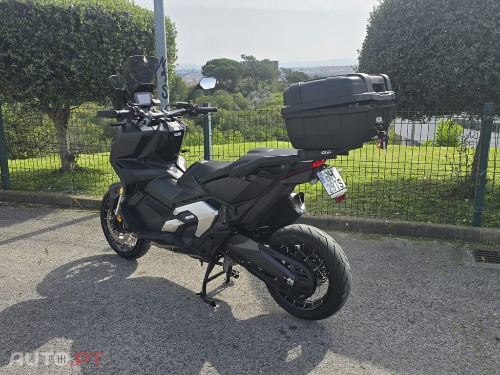Honda ADV XADV 750