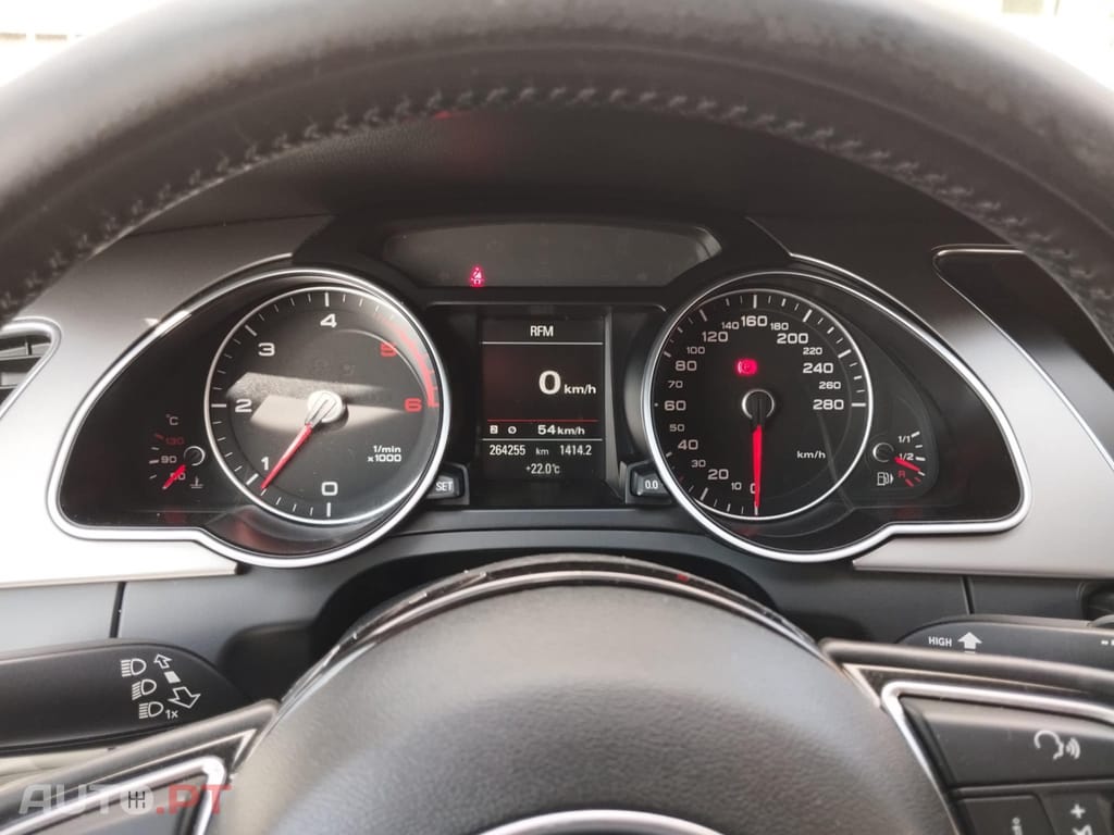 Audi A5 2.0 TDI S-LINE