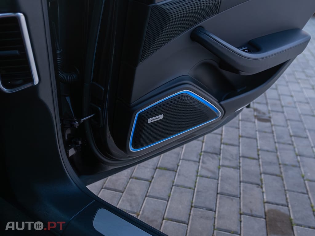 Porsche Panamera 4 E-Hybrid