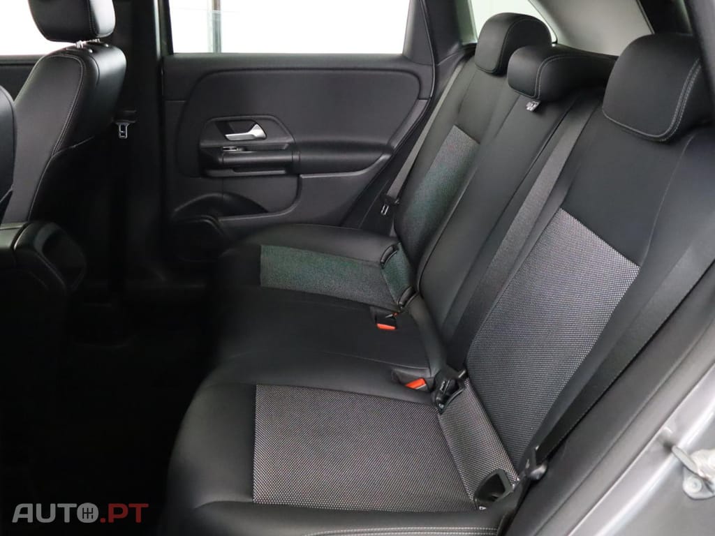 Mercedes-Benz B 180 d Progressive