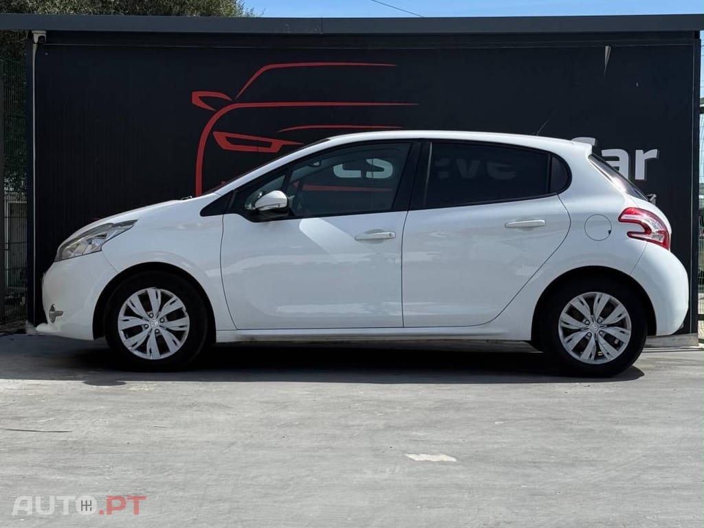 Peugeot 208 1.2