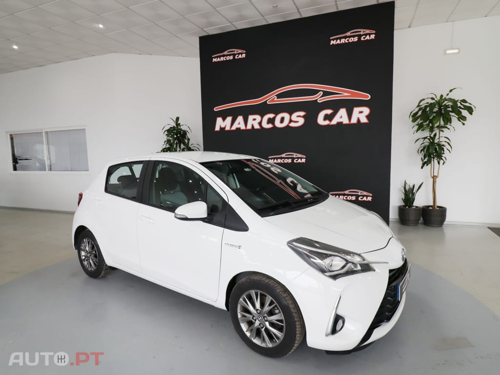 Toyota Yaris 1.5 HSD Active