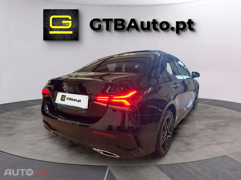 Mercedes-Benz A 250 e AMG