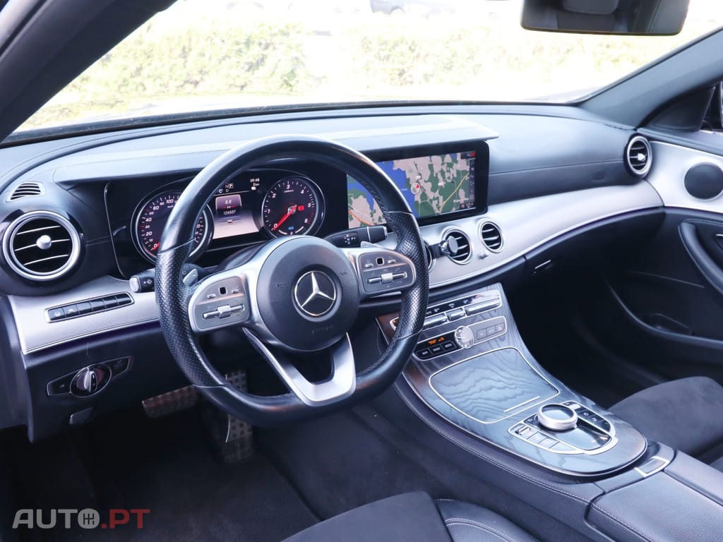 Mercedes-Benz E 300 Amg Line