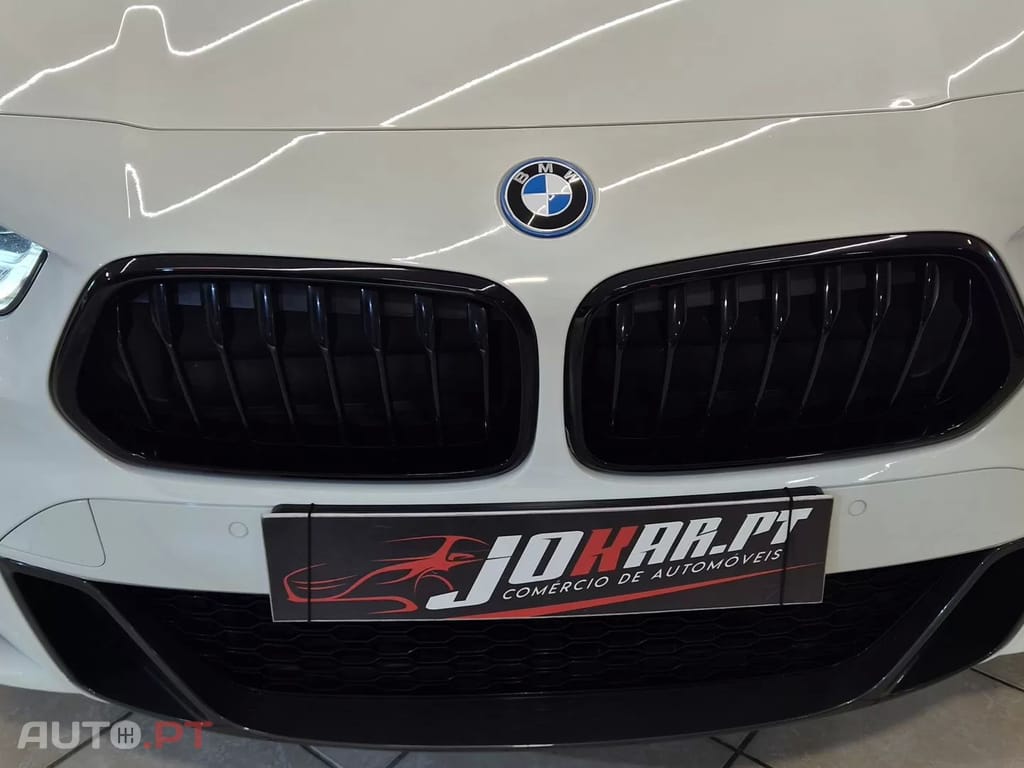 BMW X2 25 e xDrive Pack M — fotografia 4