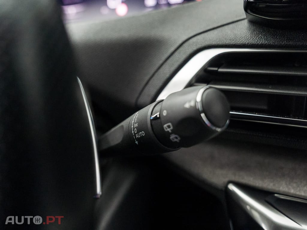 Peugeot 3008 1.5 BlueHDi GT EAT8